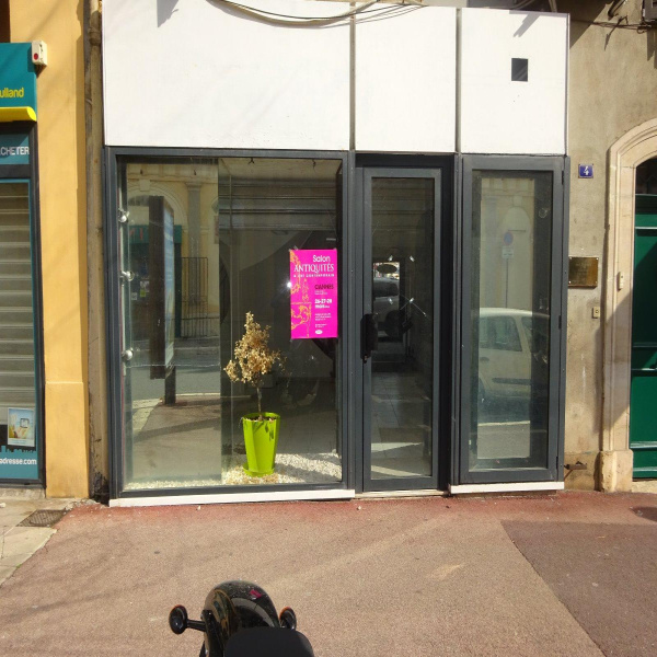 Location Immobilier Professionnel Local commercial Grasse 06130